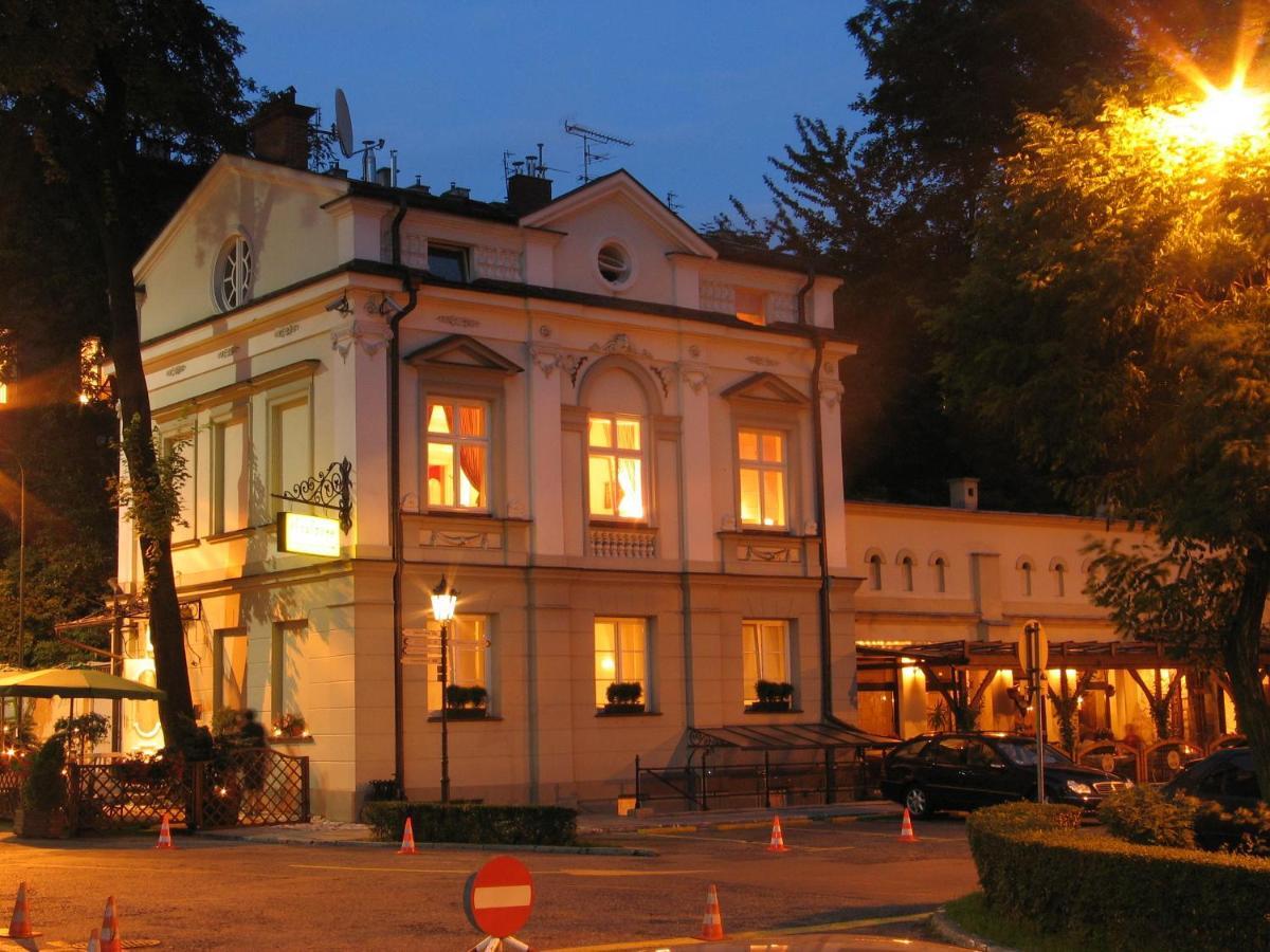 Dom Pugetow Villa Krakow Ngoại thất bức ảnh