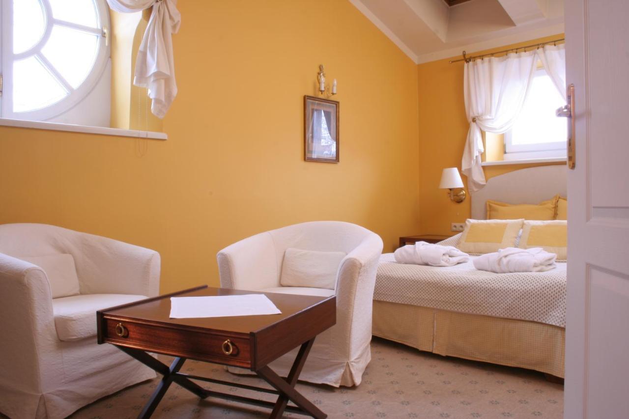 Dom Pugetow Villa Krakow Ngoại thất bức ảnh